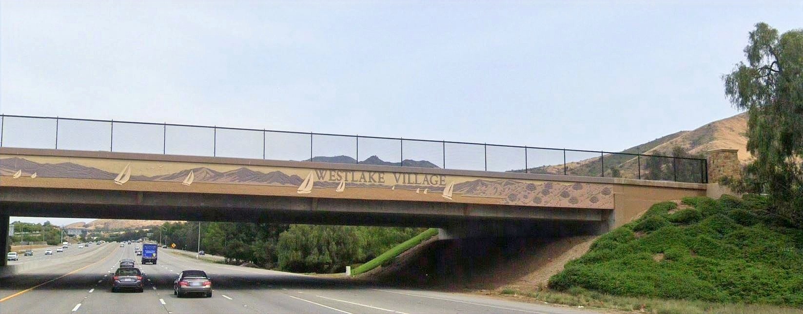 Lindero Overpass Crossing